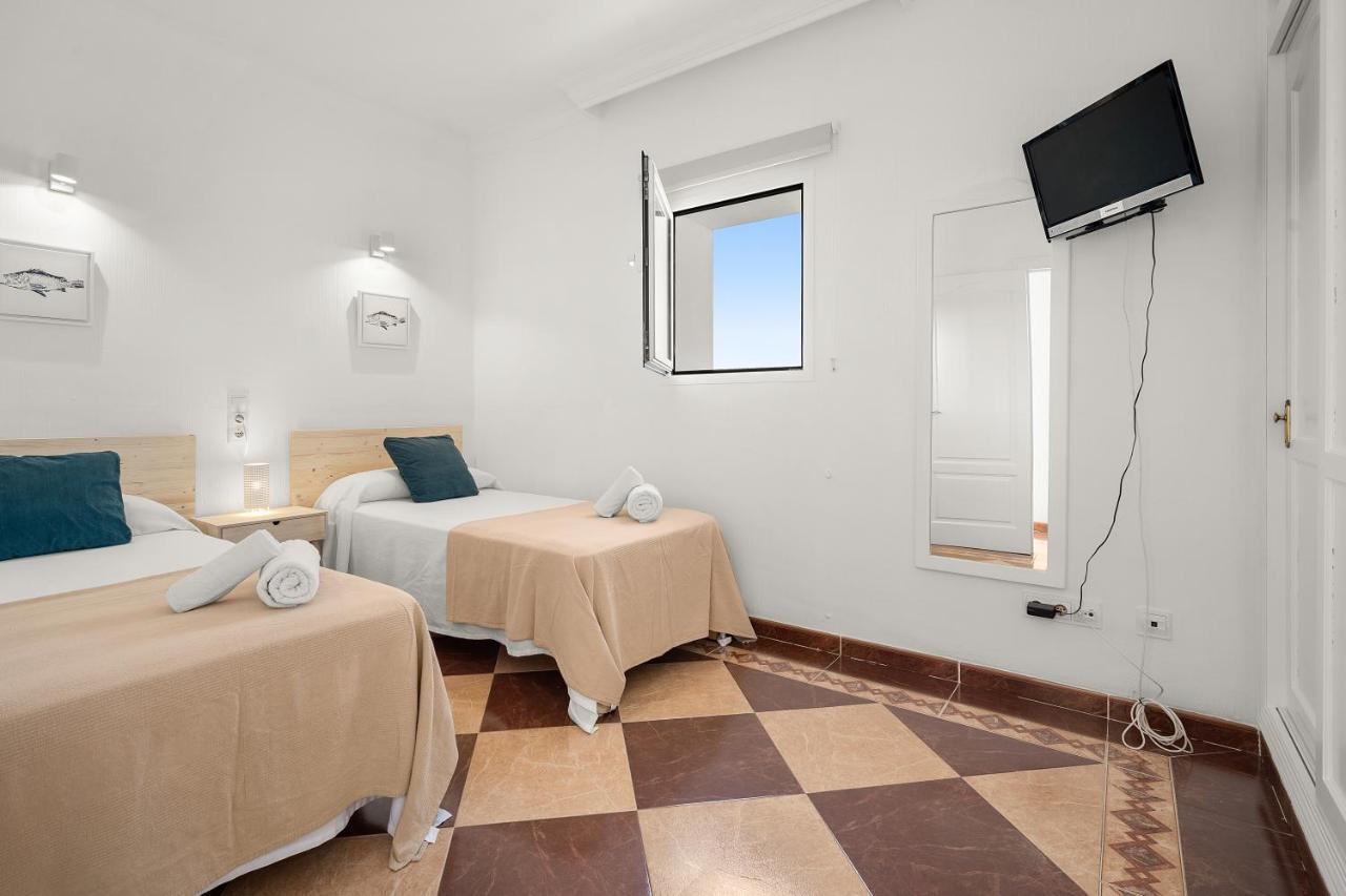Punta Prima Apartments Bagian luar foto